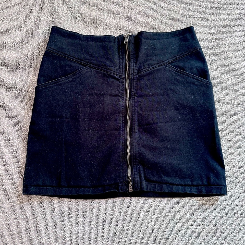 H&M Zipper Skirt